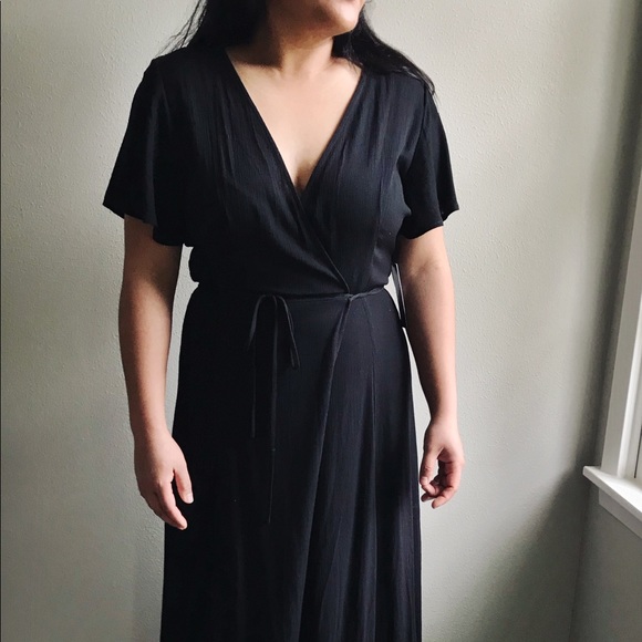 heart of marigold black wrap maxi dress